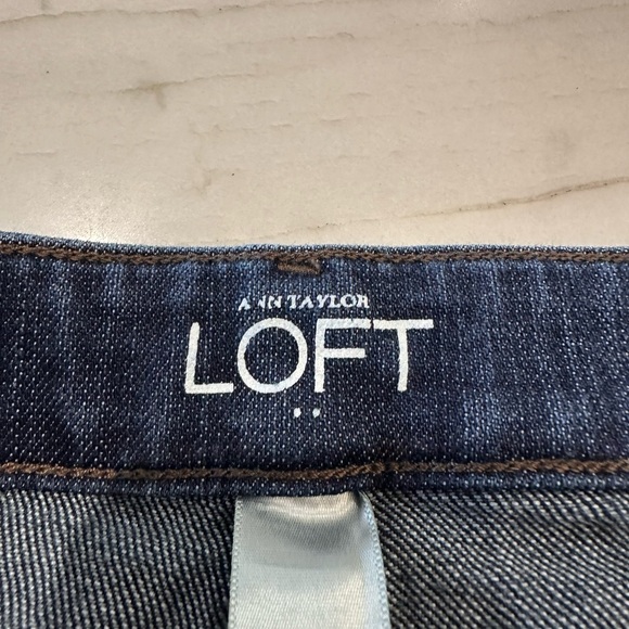 Loft Original Curvy Bootcut Blue Jeans Mid-Rise EUC 16 - Picture 6 of 11